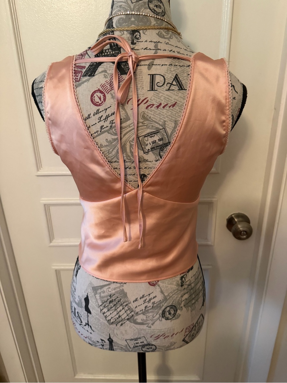 Wild Fable XS Peach Satin Tie Back Sleeveless V-Neck Cami Top - Picture 5 of 11